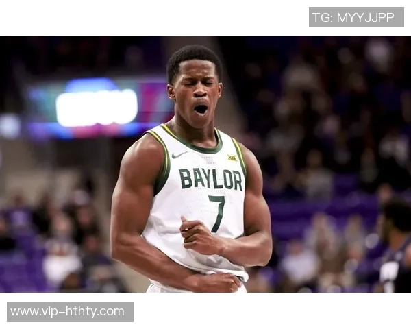 76人新星埃奇库姆表现出色15投6中斩获15分6篮板8助攻3抢断1盖帽